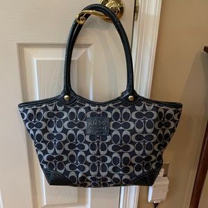 COACH Blue Denim Signature Tote Shoulder bag